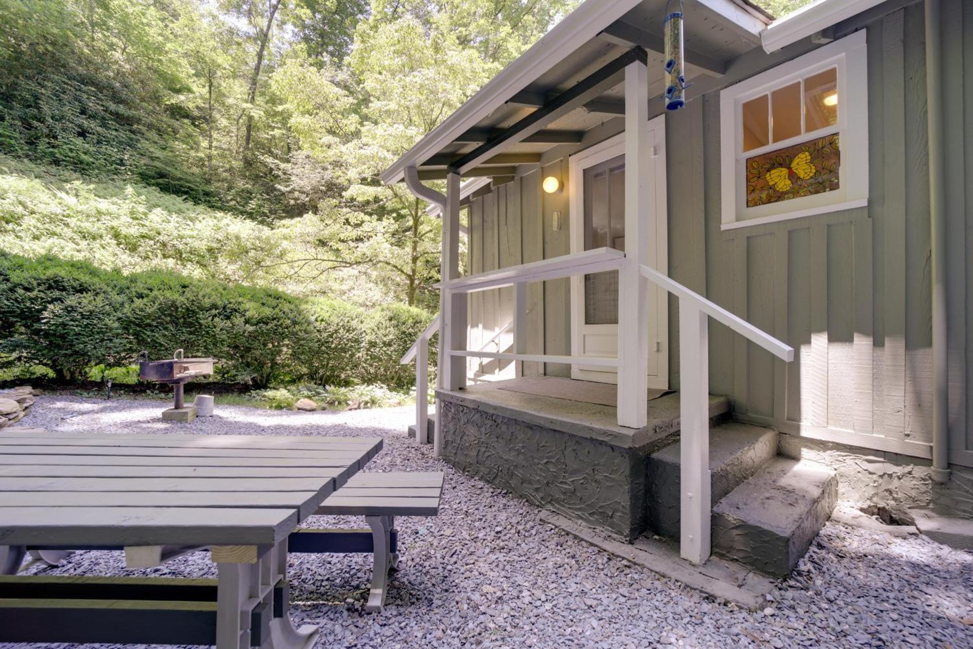 Bryson City Home With Private Fire Pit And Creek! Luaran gambar
